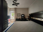 034
